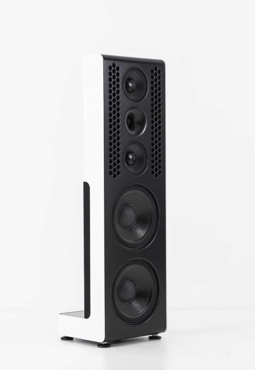 Challenger II loudspeaker